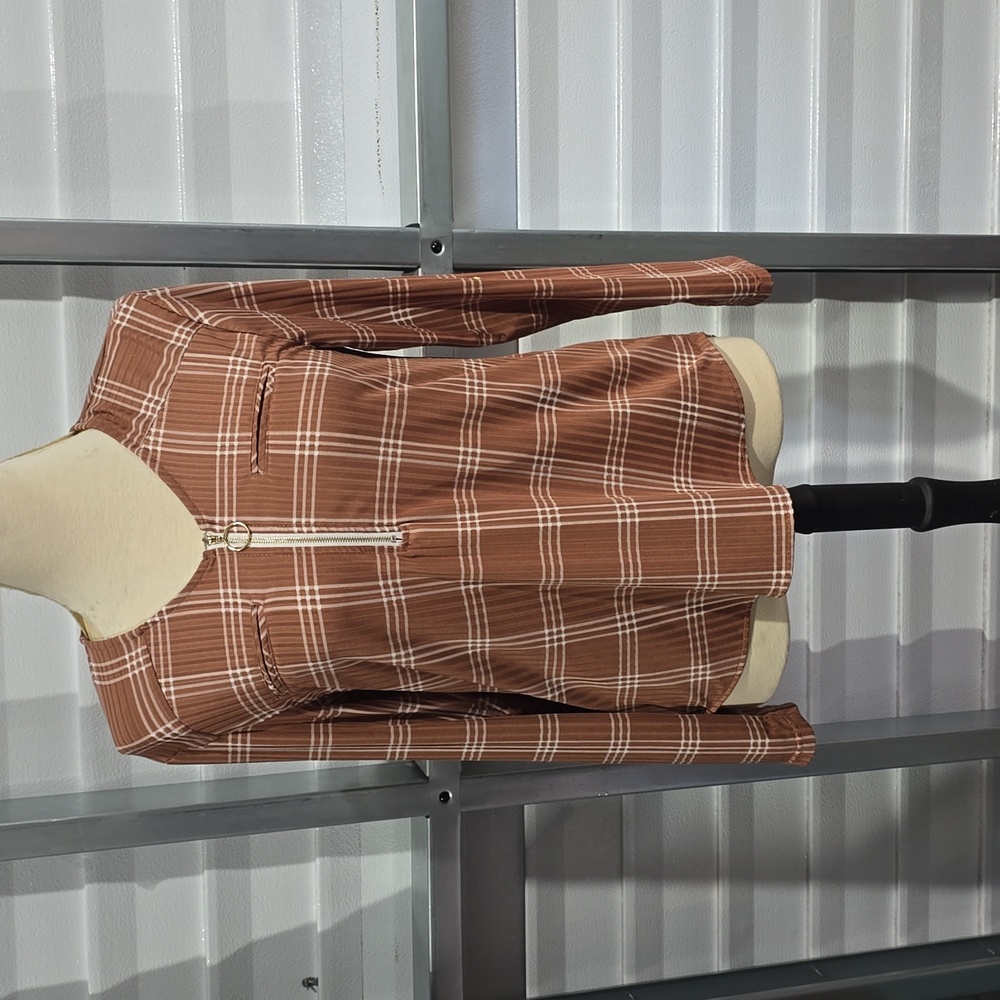 Love Potion Elegant Brown Plaid Blouse with Zip Detail‎ Size Medium